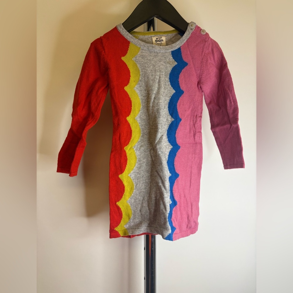 Mini Boden Girls Rainbow Scallop Knit Sweater Dress | Size 2–3Y